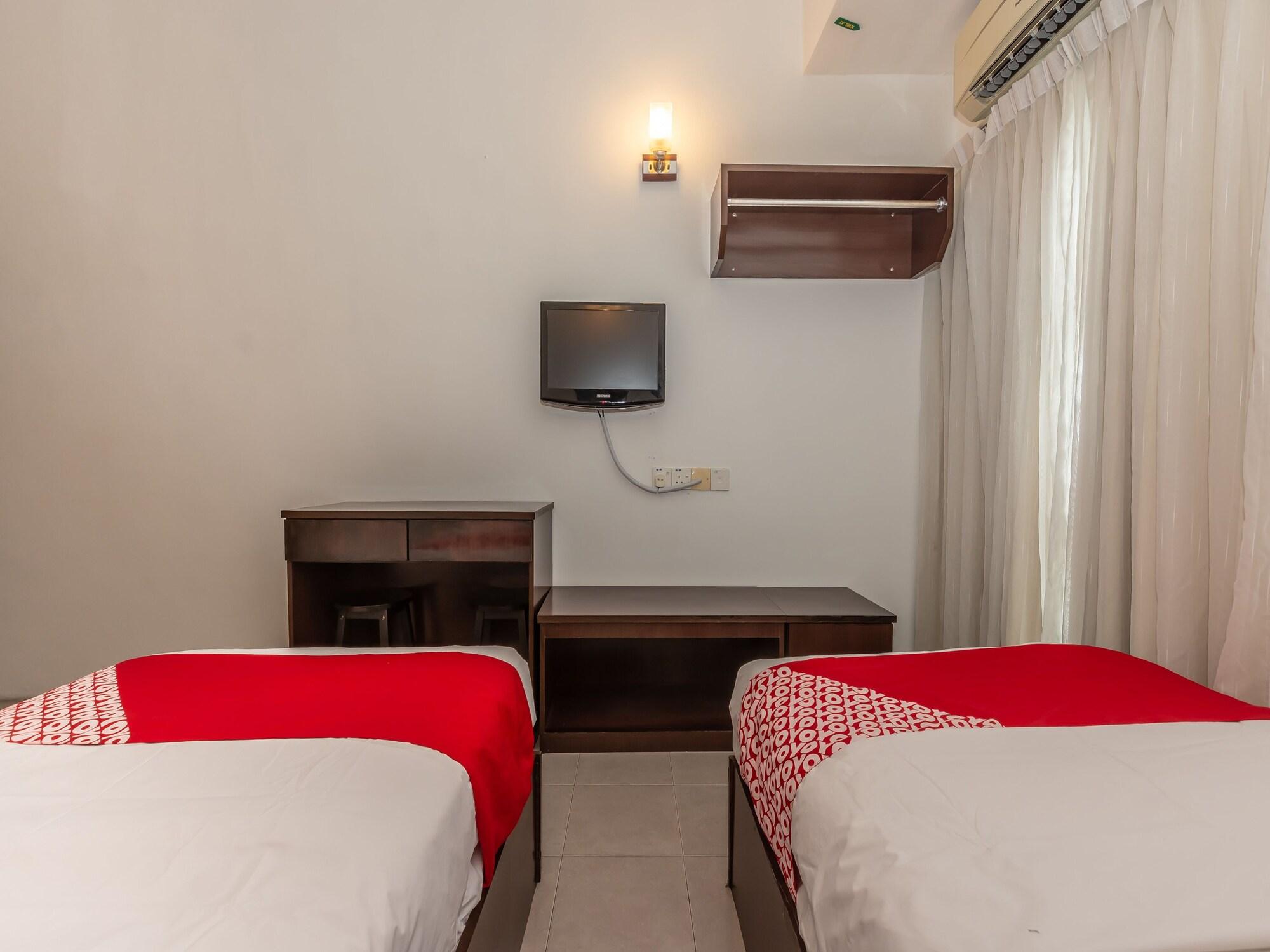 Oyo 1192 Hash House Hotel Malacca Extérieur photo