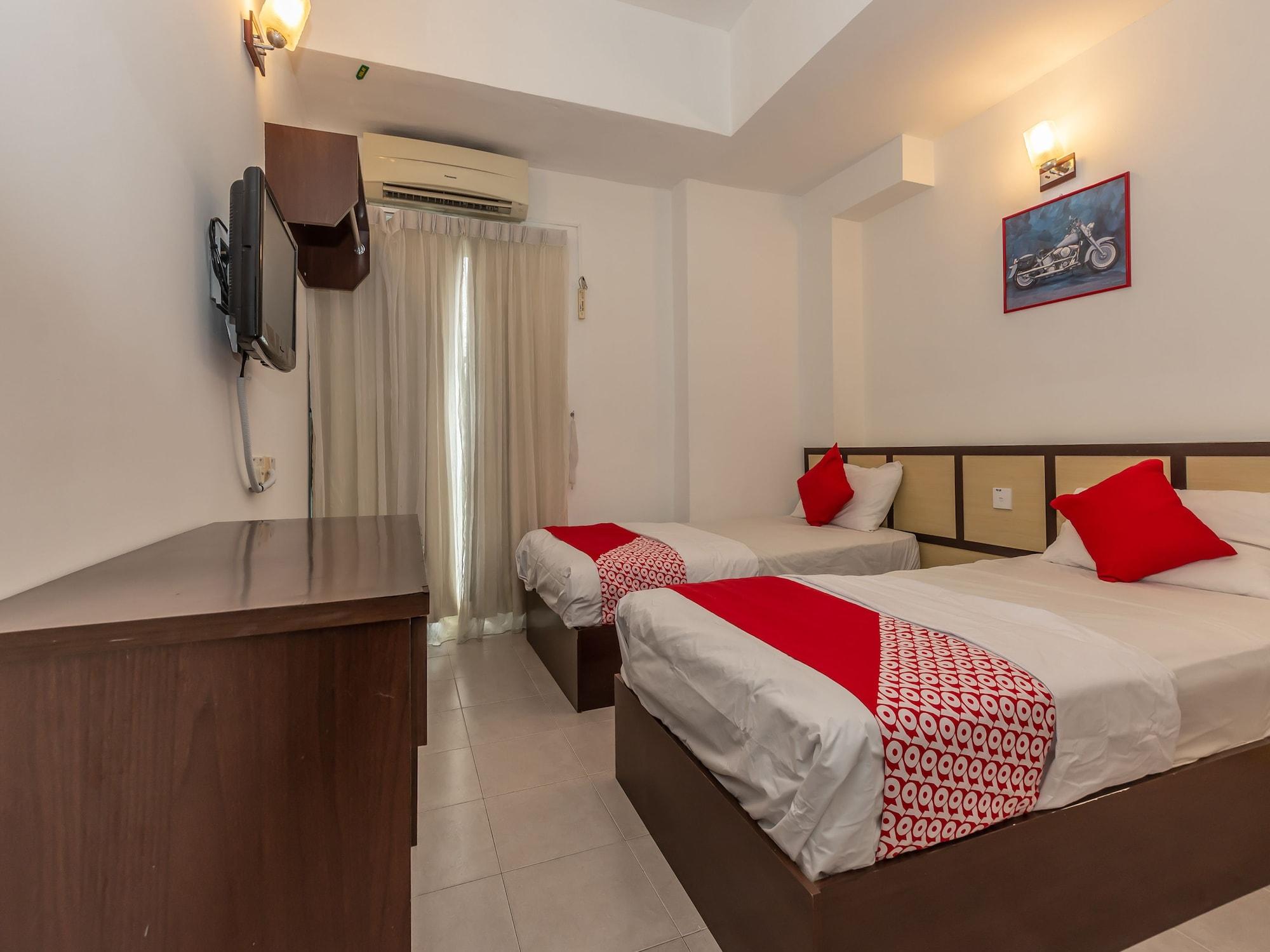 Oyo 1192 Hash House Hotel Malacca Extérieur photo