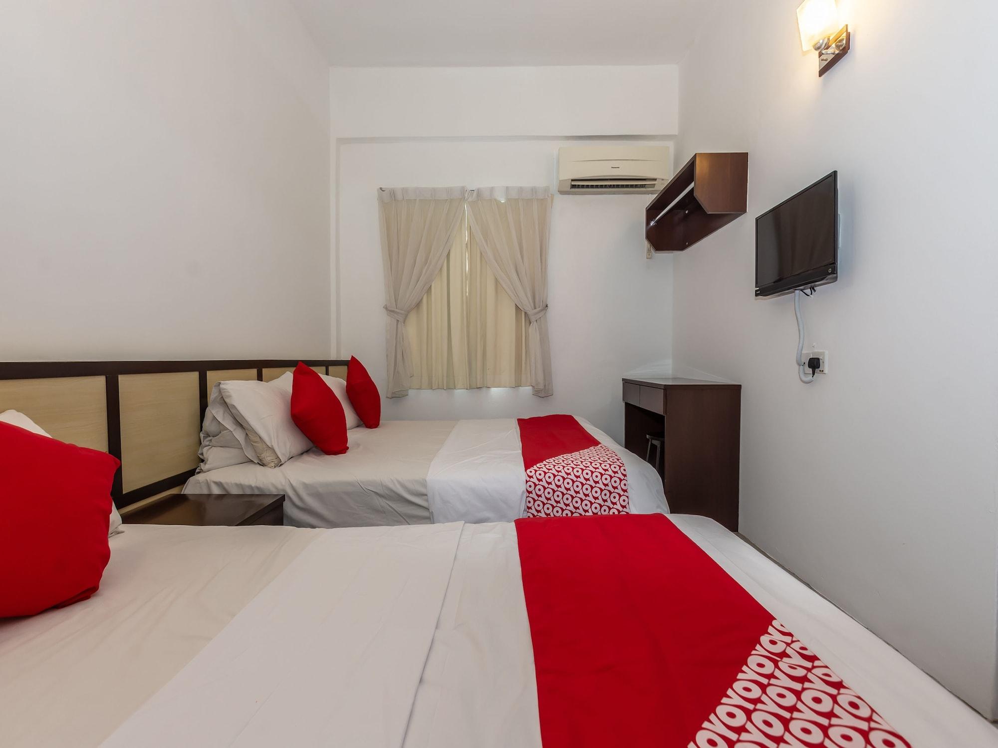 Oyo 1192 Hash House Hotel Malacca Extérieur photo