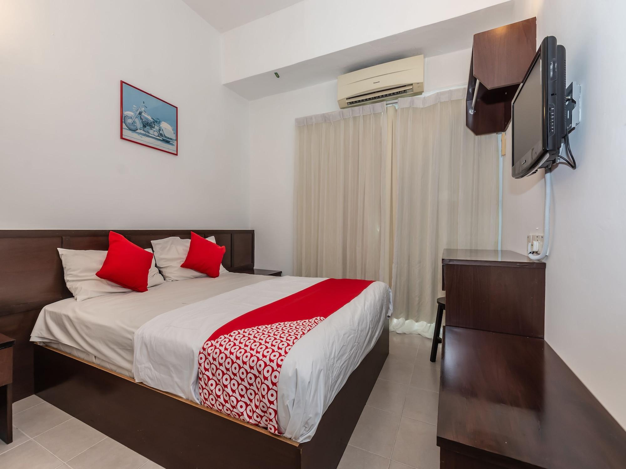 Oyo 1192 Hash House Hotel Malacca Extérieur photo