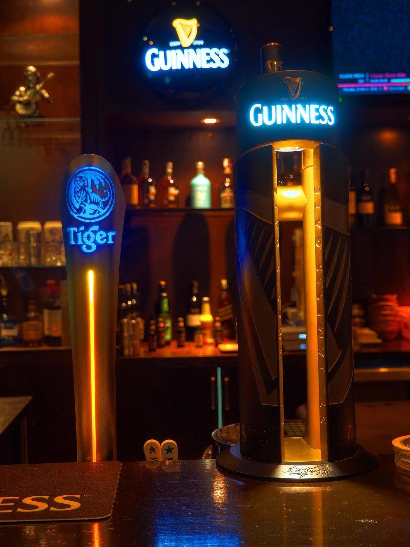 Oyo 1192 Hash House Hotel Malacca Extérieur photo